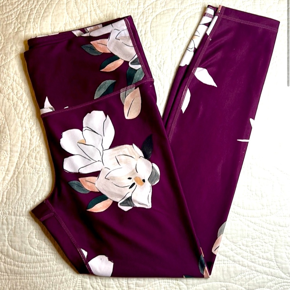 Athleta Medium Leggings